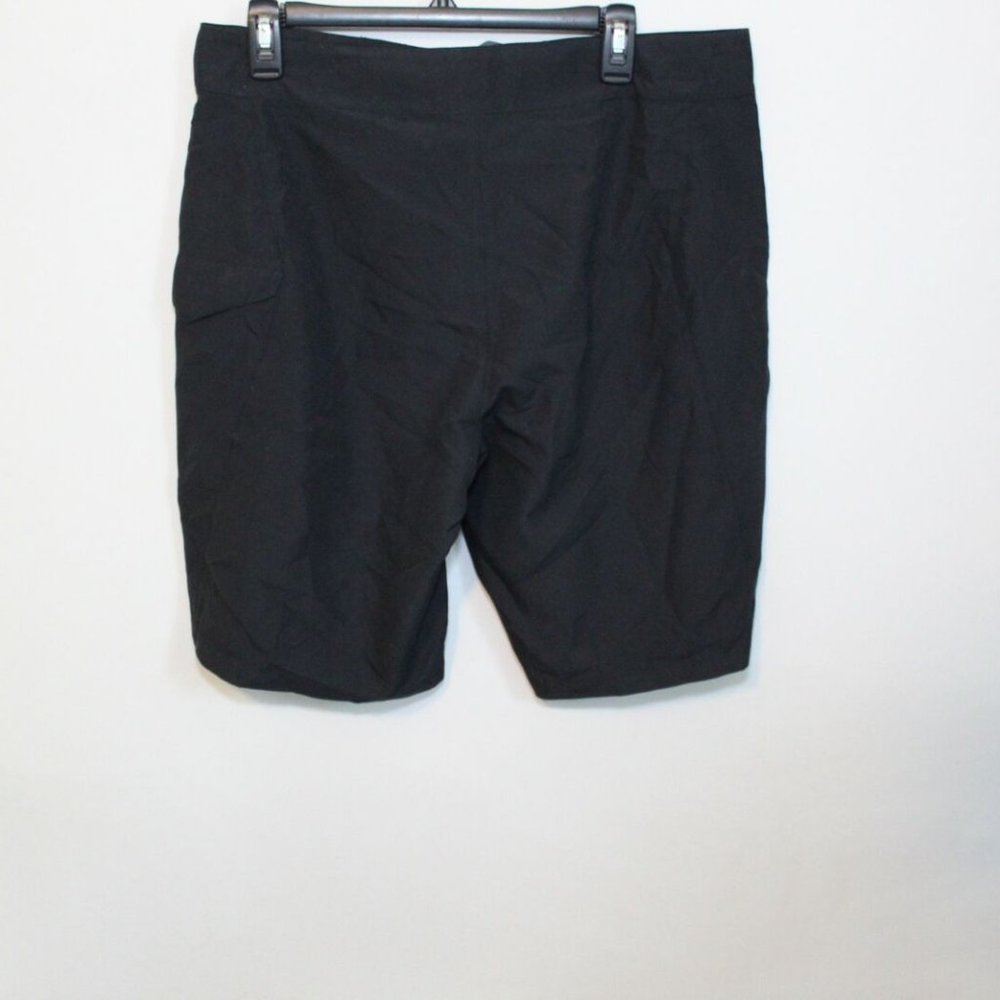 Under Armour Men's Rigid Boardshorts UPF 30 H10799 - Picture 5 of 7
